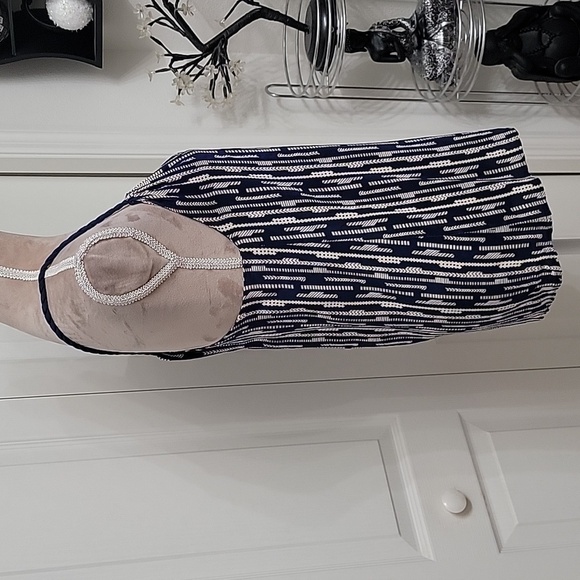 Myne, Size 2, Blue and Cream Patterned Camisole, Braided Straps, EUC - Picture 3 of 9